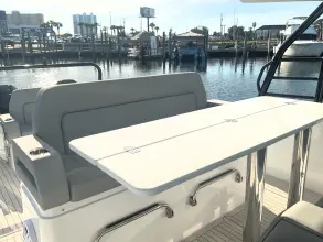 Thumbnail von Cruisers Yachts 38 VTR