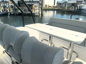 Thumbnail von Cruisers Yachts 38 VTR