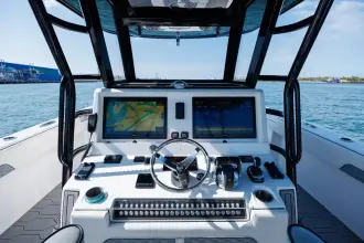 Thumbnail von Unbesiegbarer 37 Katamaran