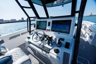 Thumbnail von Unbesiegbarer 37 Katamaran