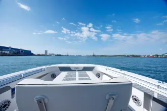 Thumbnail von Unbesiegbarer 37 Katamaran