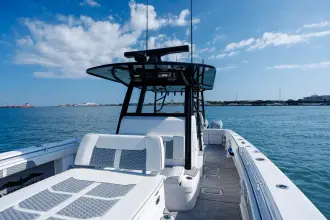 Thumbnail von Unbesiegbarer 37 Katamaran