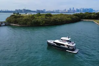 Thumbnail von Azimut 60 9994799