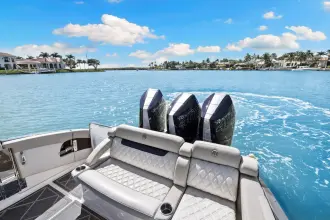 Thumbnail von Mystic Powerboats M3800