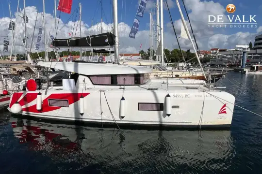 Lagoon 42
