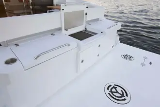 Thumbnail von Cruisers Yachts 42 Cantius