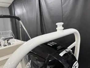 Thumbnail von Boston Whaler 170 Montauk