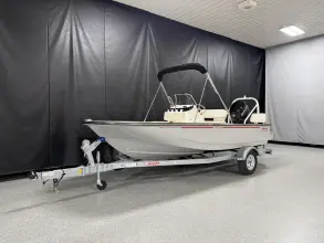 Thumbnail von Boston Whaler 170 Montauk