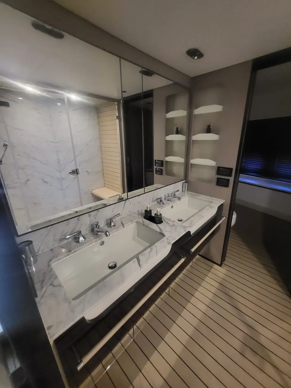 Thumbnail von Azimut Grande 27M