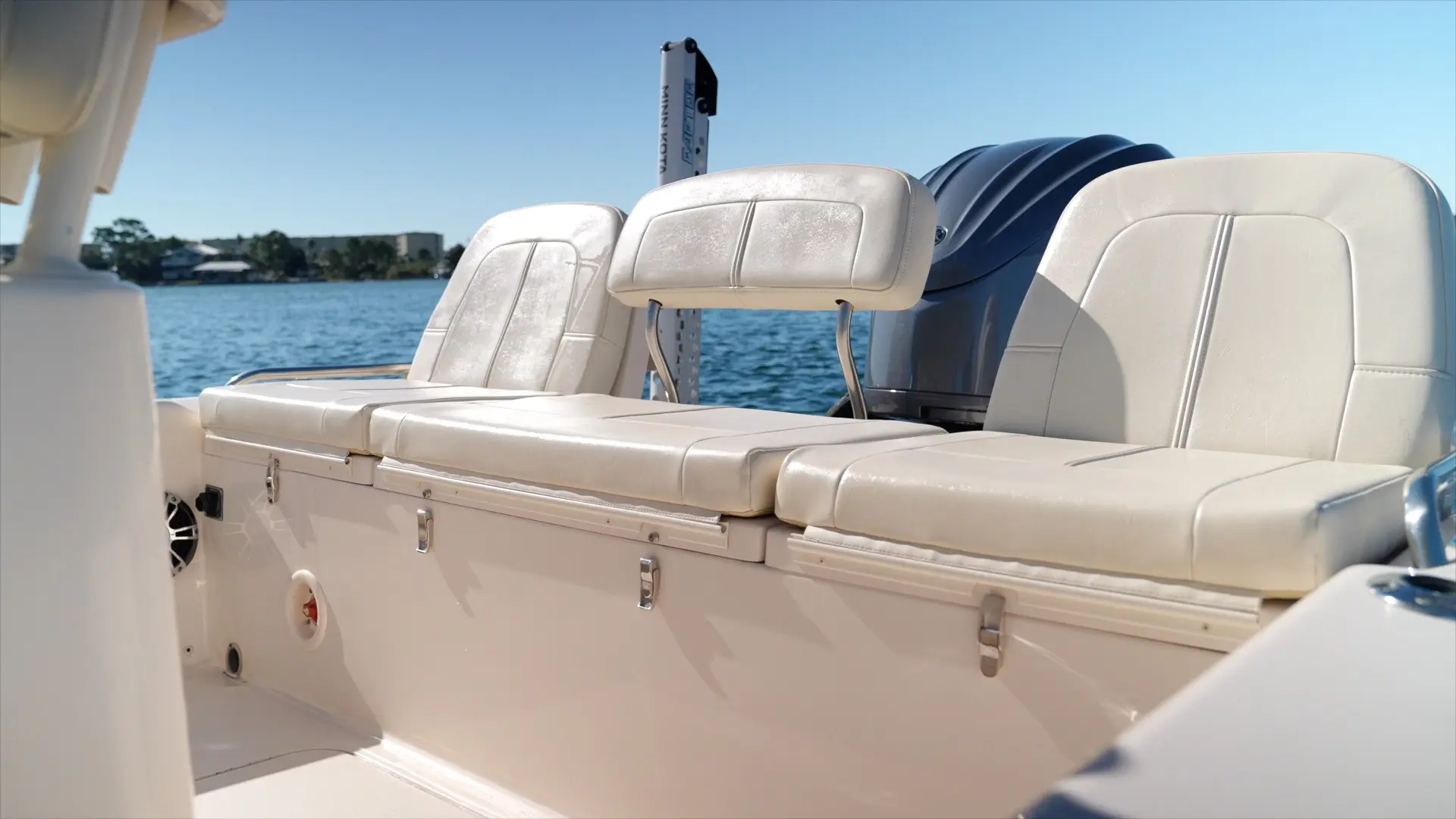 Thumbnail von Grady White 251 CE