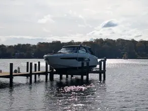 Thumbnail von Cruisers Yachts 38 GLS