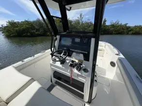 Thumbnail von World Cat 235 TE