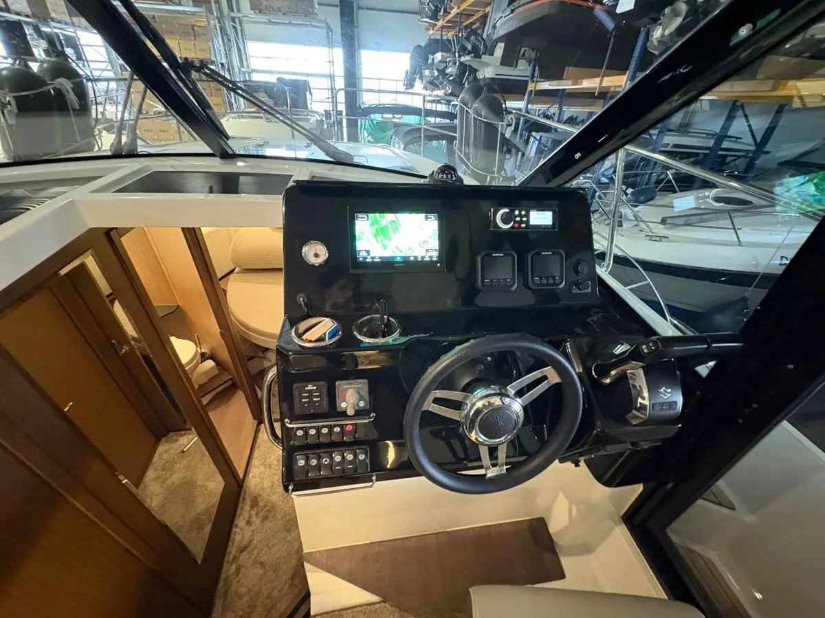 Thumbnail von Jeanneau Merry Fisher 1095 Coupé Jeanneau Merry Fisher 1095