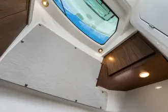 Thumbnail von Boston Whaler 380 Outrage