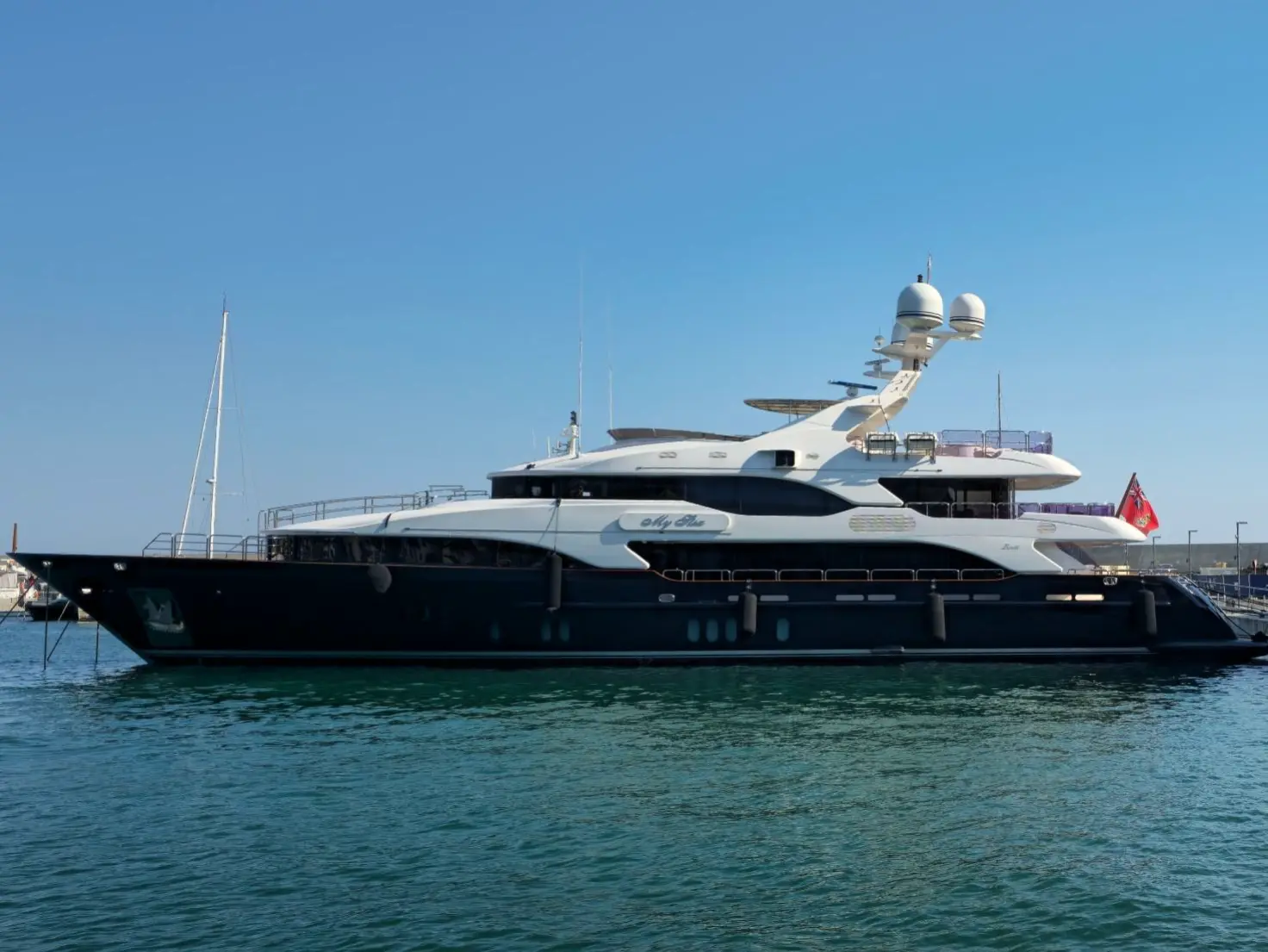 Benetti Vision 145 MY SISA