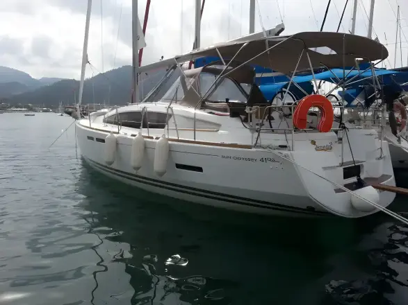 Jeanneau Sun Odyssey 41 DS HONEYPOT