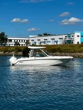 Thumbnail von Boston Whaler 240 Vantage