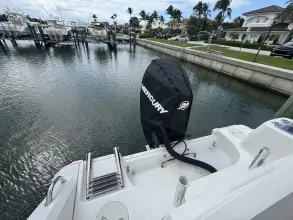Thumbnail von Boston Whaler 230 Outrage