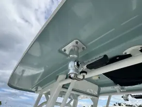 Thumbnail von Boston Whaler 230 Outrage