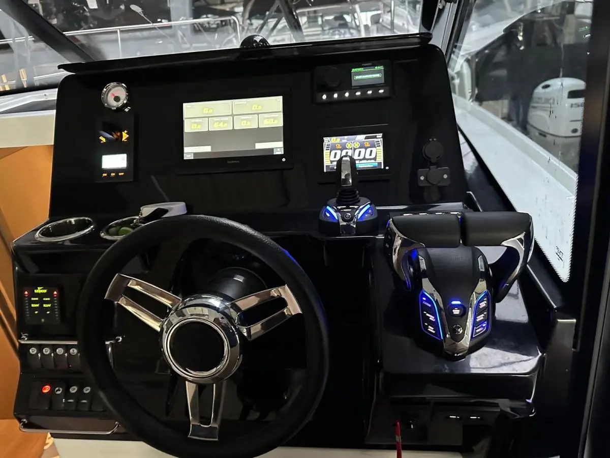 Thumbnail von Jeanneau Merry Fisher 1095 Coupé