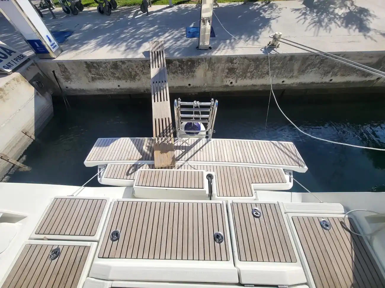 Thumbnail von Beneteau Oceanis 48