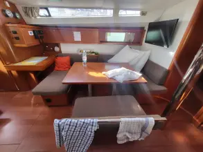 Thumbnail von Beneteau Oceanis 48