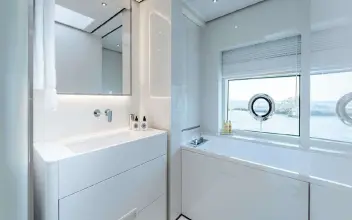 Thumbnail von Custom Line 120 EROLIA