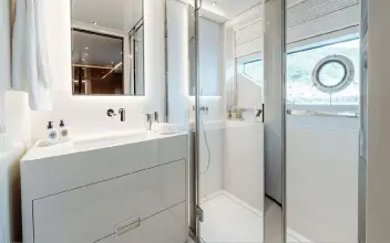 Thumbnail von Custom Line 120 EROLIA