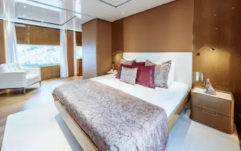 Thumbnail von Custom Line 120 EROLIA