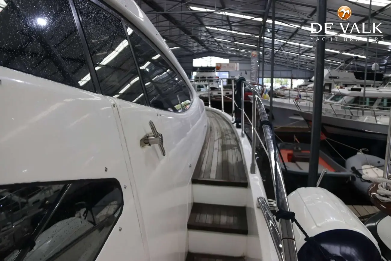 Thumbnail von Azimut 68