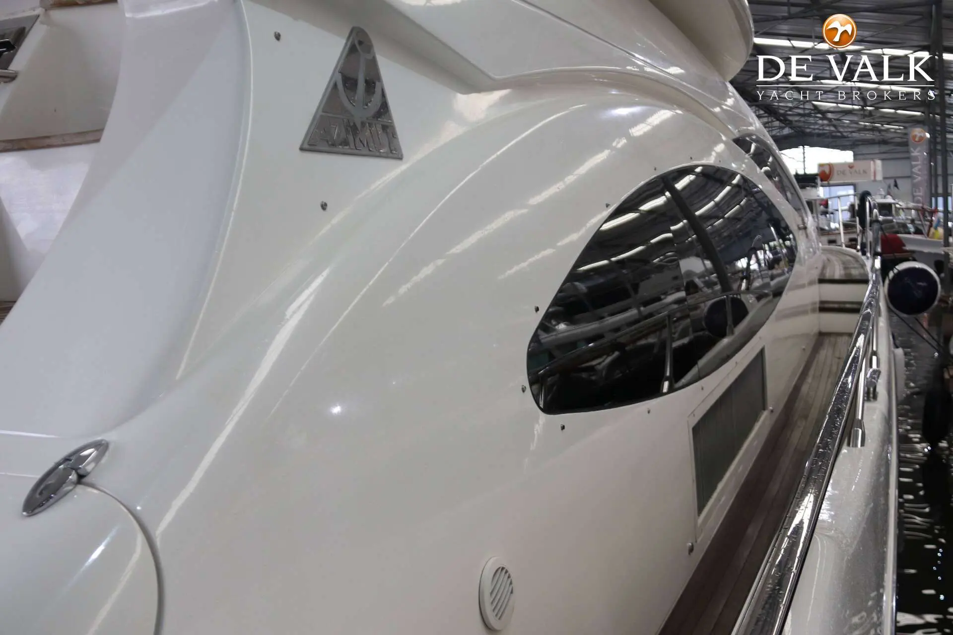 Thumbnail von Azimut 68