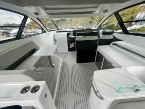 Thumbnail von Cruisers Yachts 50 GLS OB