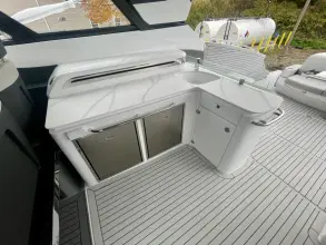 Thumbnail von Cruisers Yachts 50 GLS OB