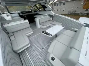 Thumbnail von Cruisers Yachts 50 GLS OB