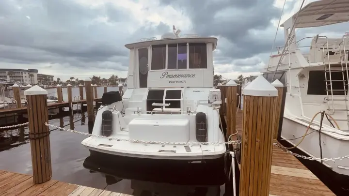 Monterey 500 Motor Yat