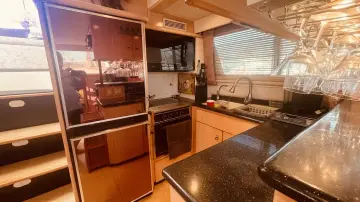 Thumbnail von モントレー 500 モーターヨット