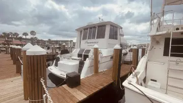 Thumbnail von モントレー 500 モーターヨット