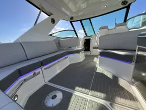 Thumbnail von Sea Ray 320 Sundancer Outboard