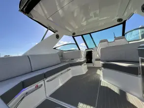 Thumbnail von Sea Ray 320 Sundancer Outboard