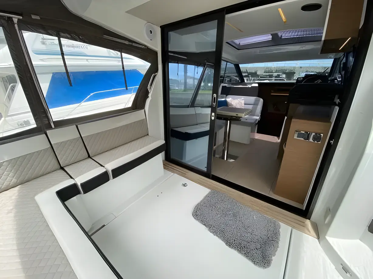 Thumbnail von Jeanneau NC 33 NC33