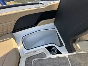 Thumbnail von Sea Ray SLX 260