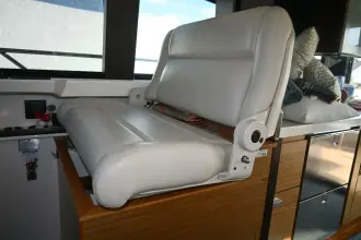 Thumbnail von Tiara Yachts 44 Coupe Přítomný čas