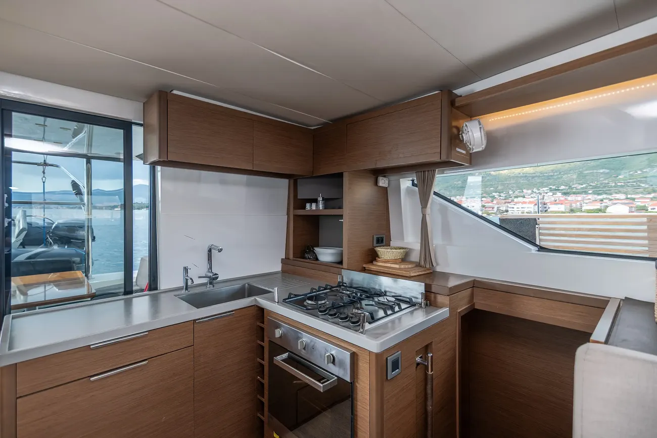 Thumbnail von Lagoon 50