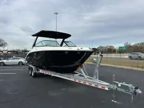 Thumbnail von Sea Ray SLX 280