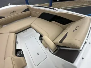 Thumbnail von Sea Ray SLX 280