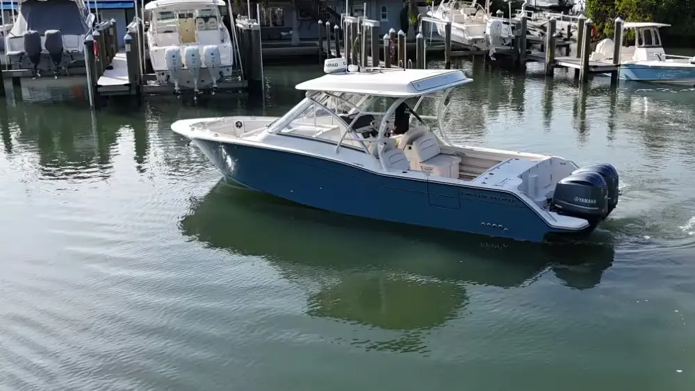 Grady White Freedom 325