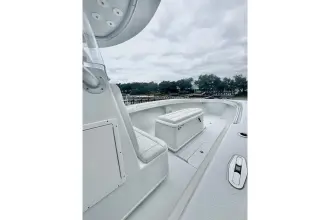 Thumbnail von Yellowfin 36 Offshore KNOTTY GIRL