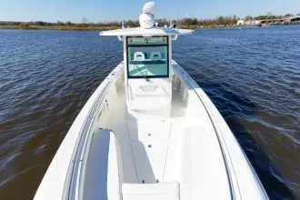 Thumbnail von Boston Whaler 320 Outrage