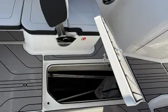 Thumbnail von Sea Ray SPX 210 Outboard