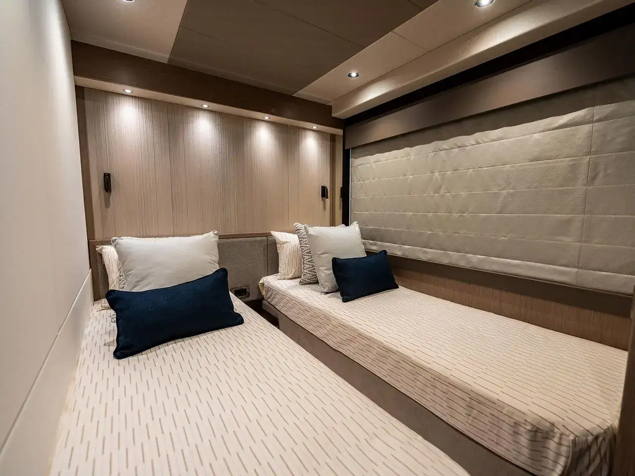 Thumbnail von Sunseeker 76 Yacht DOUBLE J